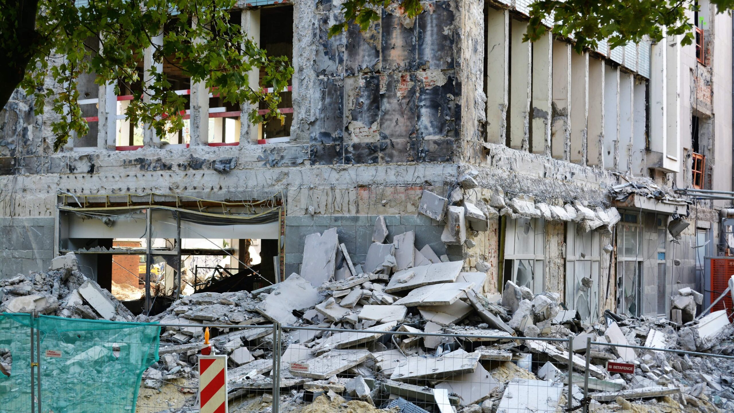 Prepararsi ai terremoti: consigli essenziali per la sicurezza e la sopravvivenza