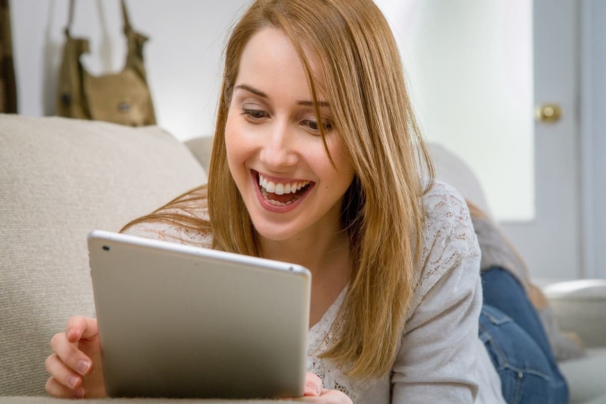 Tablet vs laptop: quale scegliere per il lavoro da remoto?